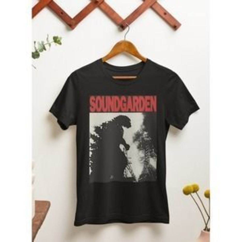 Soundgarden Band Shirt Rock Music Graphic Tee Chris Cornell Inspired Fan Shirt